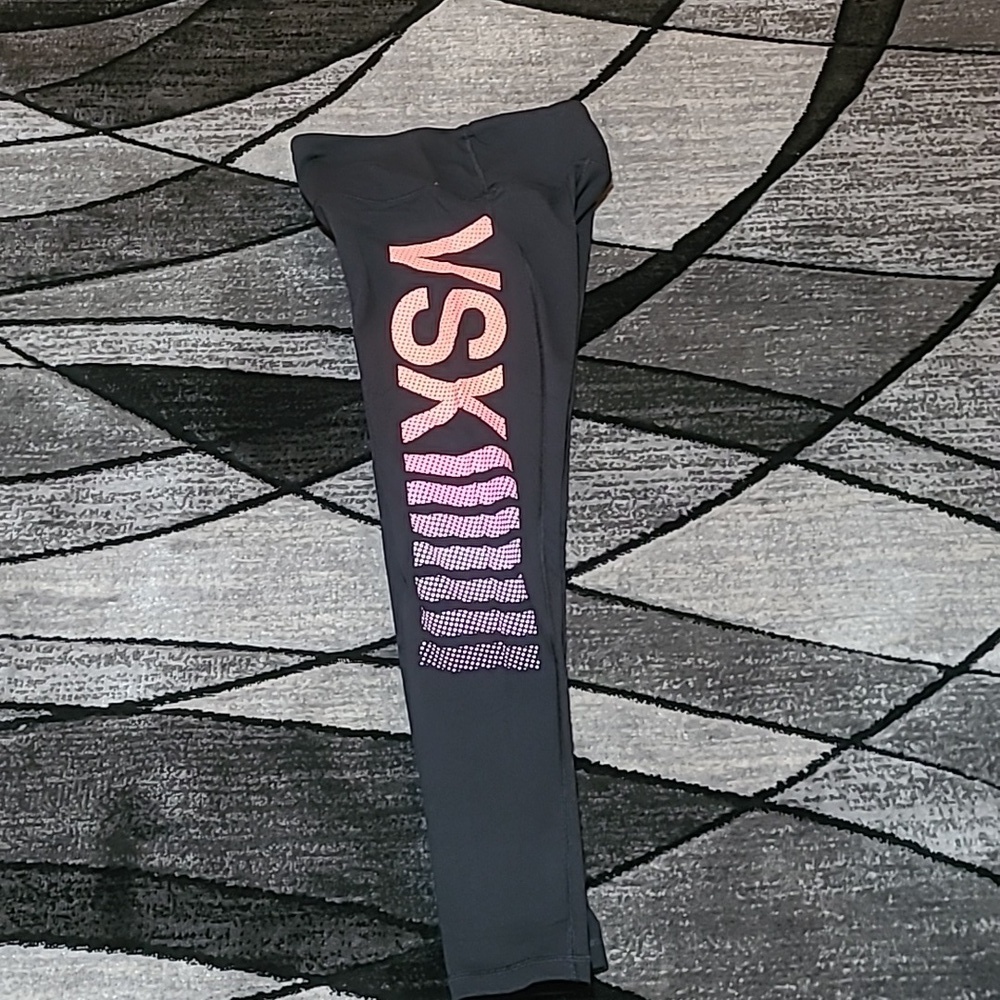 VSX SPORT 2016 KNOCKOUT BY VICTORIA SECRET LOGO LEGGINGS
